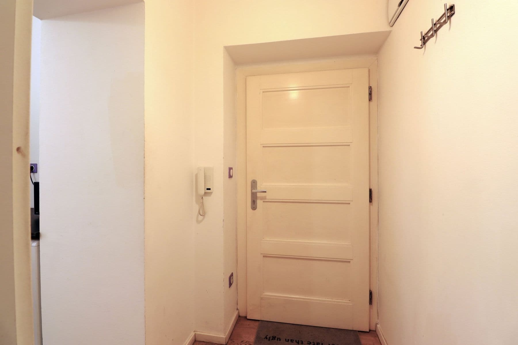 Pronájem bytu 2+kk 44 m², Bořivojova, Praha, Praha Pronájem bytu 2+kk 44 m², Bořivojova, Praha, Praha