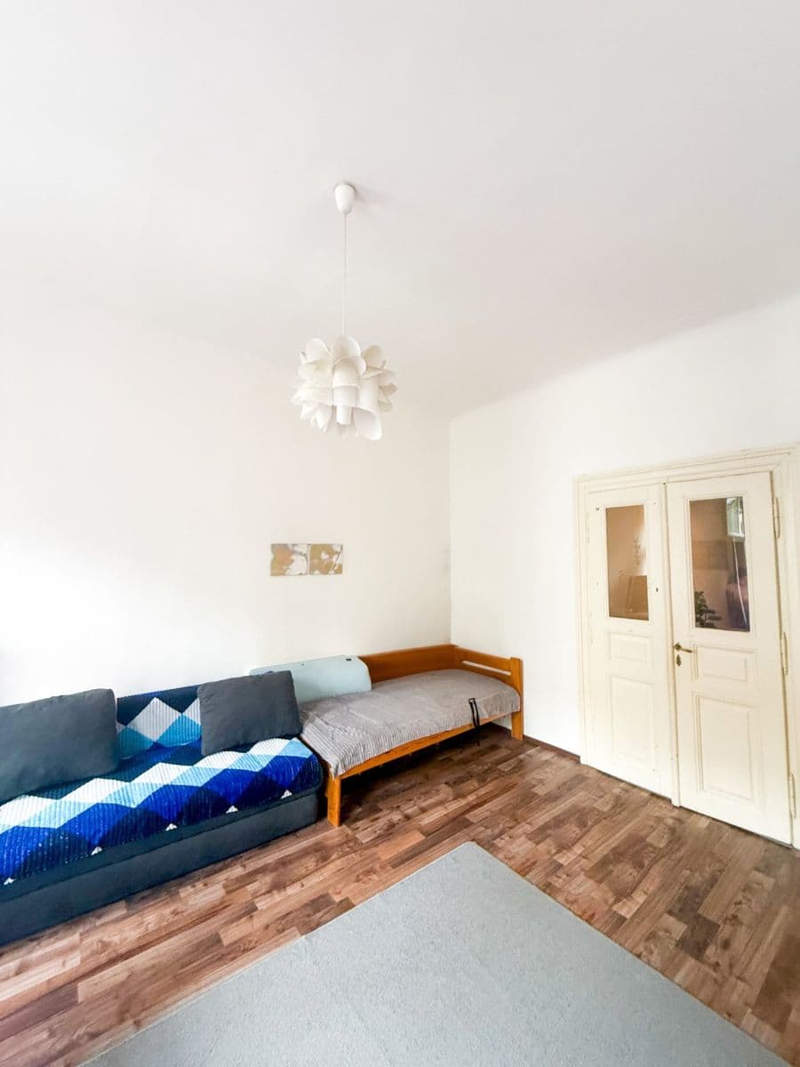 Pronájem bytu 1+1 44 m², Husitská, Praha, Praha Pronájem bytu 1+1 44 m², Husitská, Praha, Praha