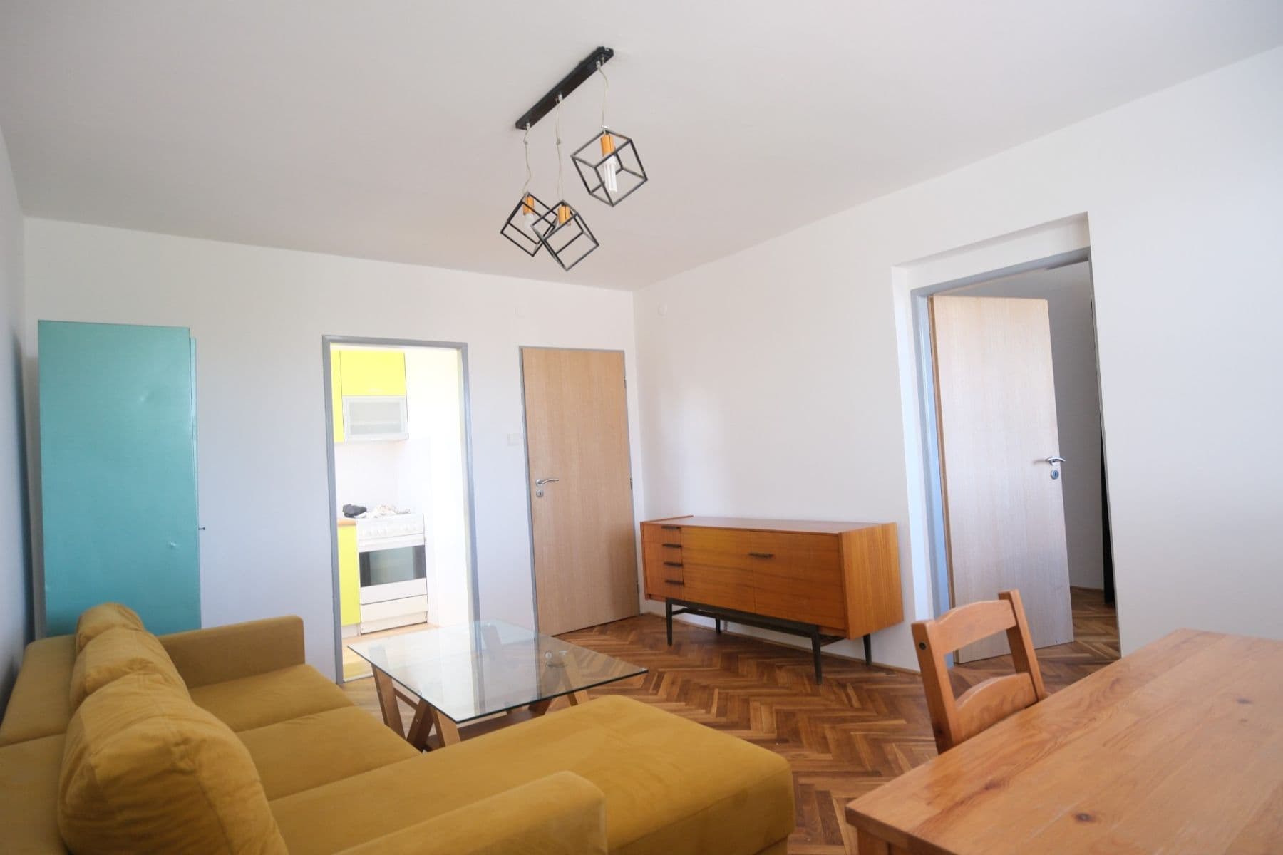 Pronájem bytu 2+1 39 m², Dukelská, Modra, Bratislavský kraj Pronájem bytu 2+1 39 m², Dukelská, Modra, Bratislavský kraj