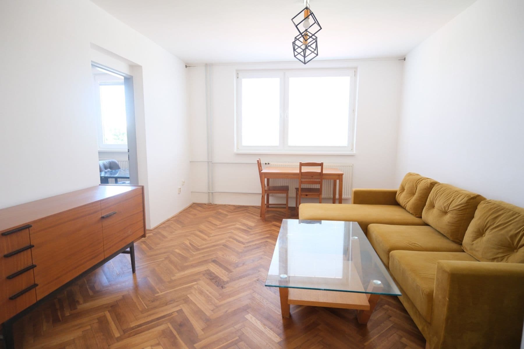 Pronájem bytu 2+1 39 m², Dukelská, Modra, Bratislavský kraj Pronájem bytu 2+1 39 m², Dukelská, Modra, Bratislavský kraj