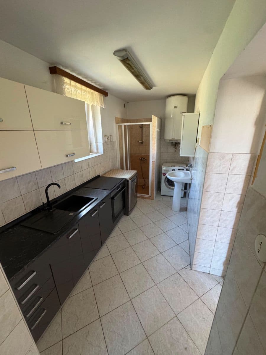 Prodej domu 457 m², pozemek 920 m², Nová, Lužná, Středočeský kraj Prodej domu 457 m², pozemek 920 m², Nová, Lužná, Středočeský kraj