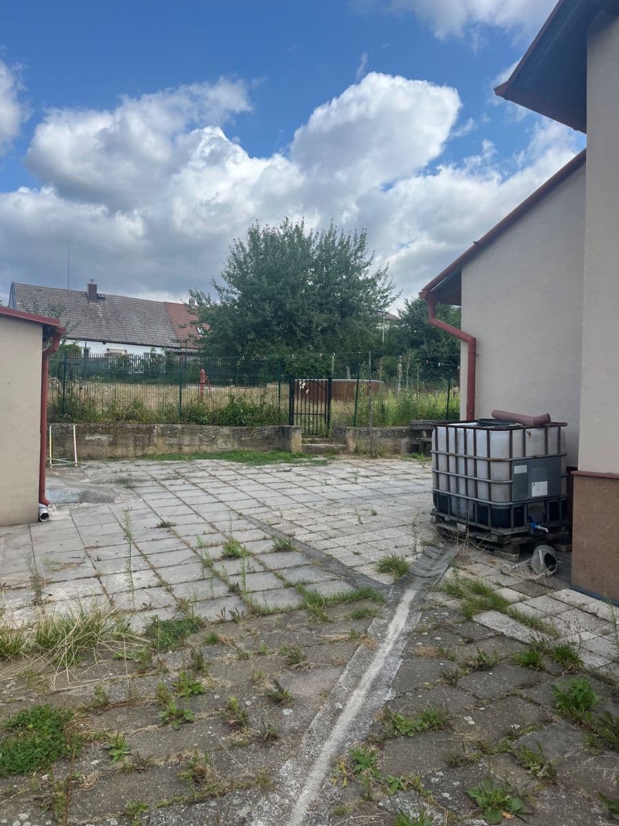 Prodej domu 457 m², pozemek 920 m², Nová, Lužná, Středočeský kraj Prodej domu 457 m², pozemek 920 m², Nová, Lužná, Středočeský kraj