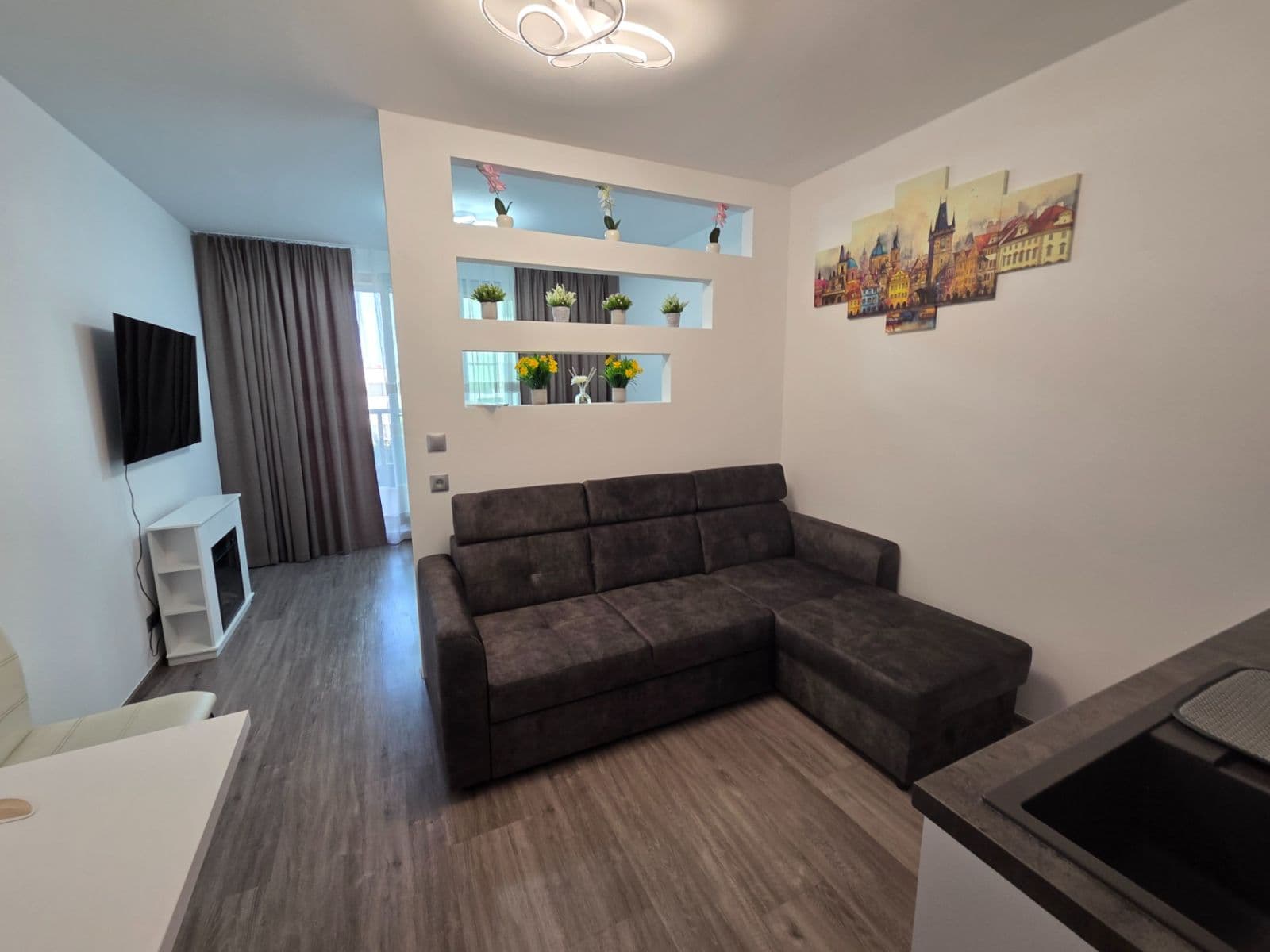 Pronájem bytu 1+kk 39 m², Kurta Konráda, Praha, Praha Pronájem bytu 1+kk 39 m², Kurta Konráda, Praha, Praha