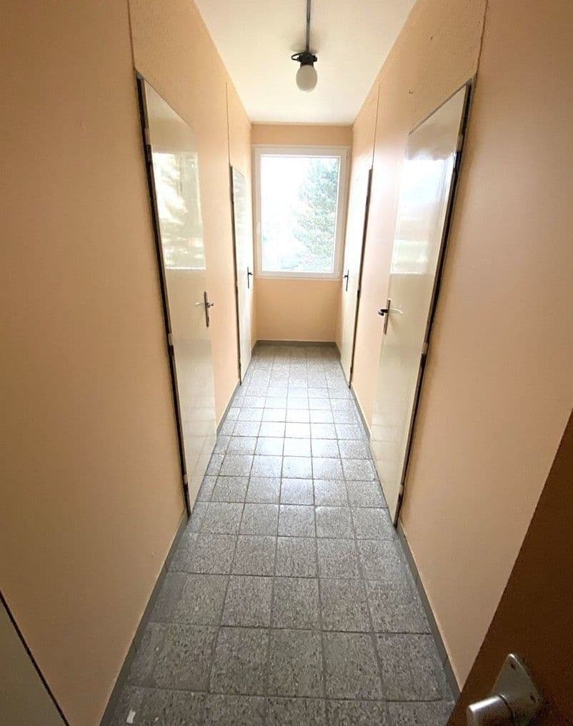 Pronájem bytu 2+1 53 m², Pod Vrchem, Plzeň, Plzeňský kraj Pronájem bytu 2+1 53 m², Pod Vrchem, Plzeň, Plzeňský kraj