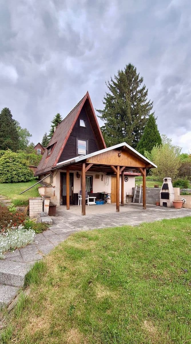 Prodej chaty, chalupy 18 m², pozemek 695 m², Mnichovice, Středočeský kraj Prodej chaty, chalupy 18 m², pozemek 695 m², Mnichovice, Středočeský kraj