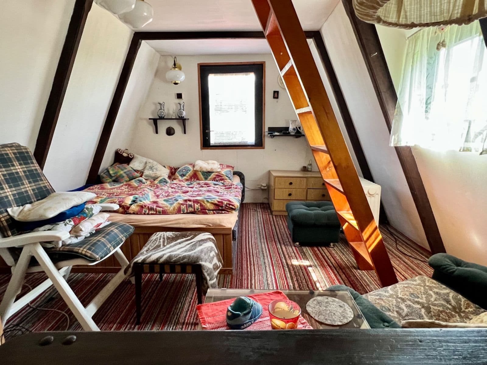 Prodej chaty, chalupy 18 m², pozemek 695 m², Mnichovice, Středočeský kraj Prodej chaty, chalupy 18 m², pozemek 695 m², Mnichovice, Středočeský kraj