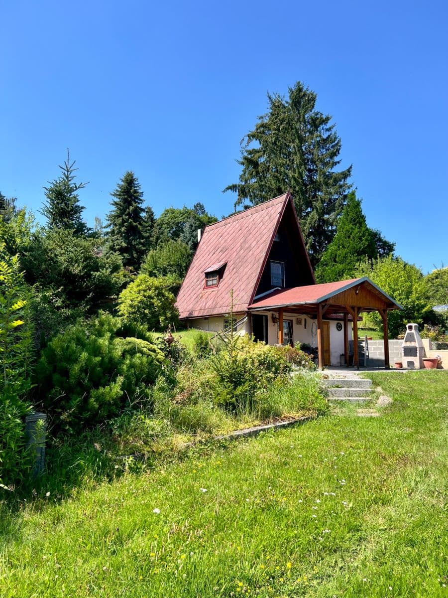 Prodej chaty, chalupy 18 m², pozemek 695 m², Mnichovice, Středočeský kraj Prodej chaty, chalupy 18 m², pozemek 695 m², Mnichovice, Středočeský kraj