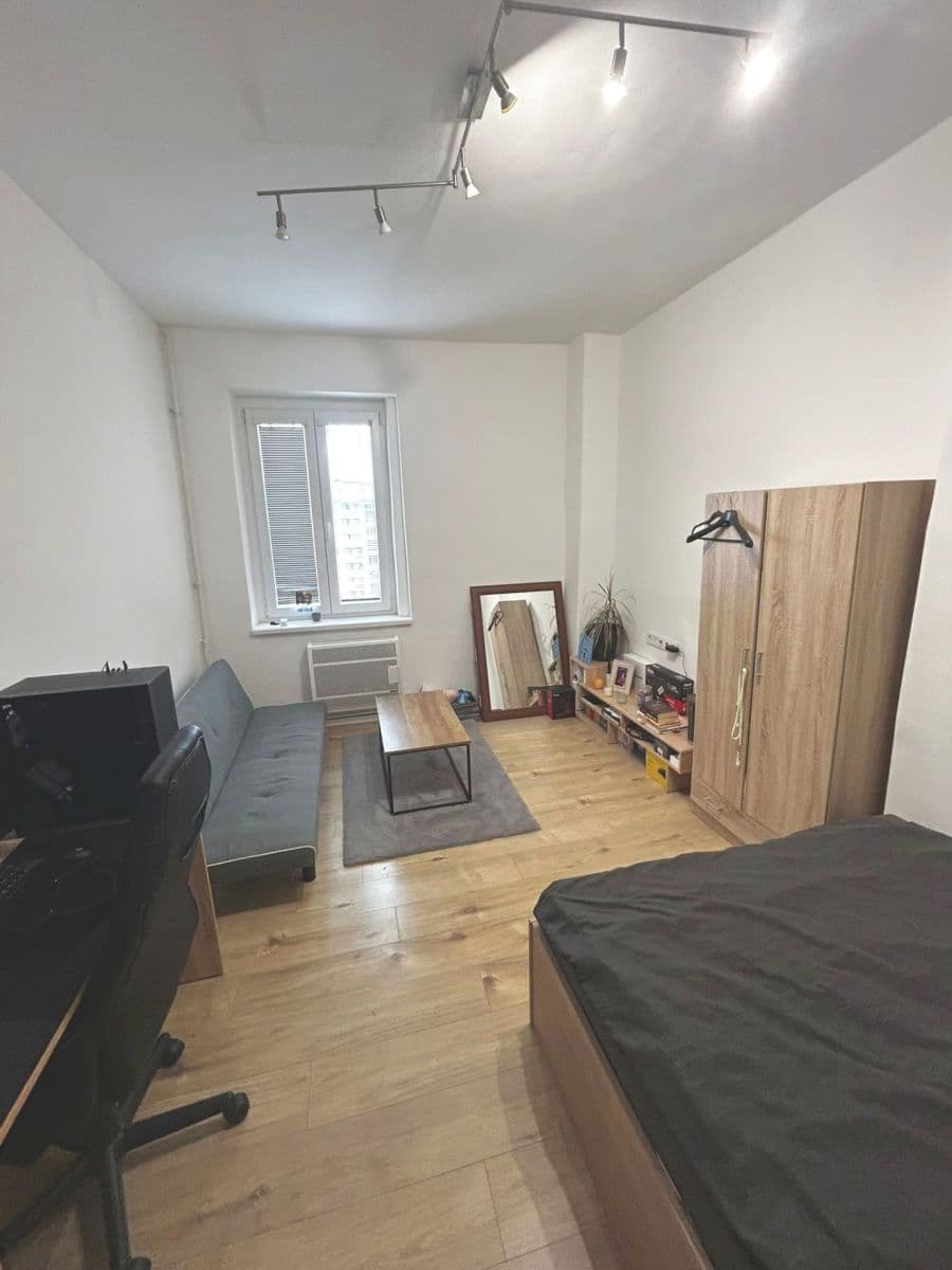 Prodej bytu 1+1 28 m², Cajthamlova, Teplice, Ústecký kraj Prodej bytu 1+1 28 m², Cajthamlova, Teplice, Ústecký kraj