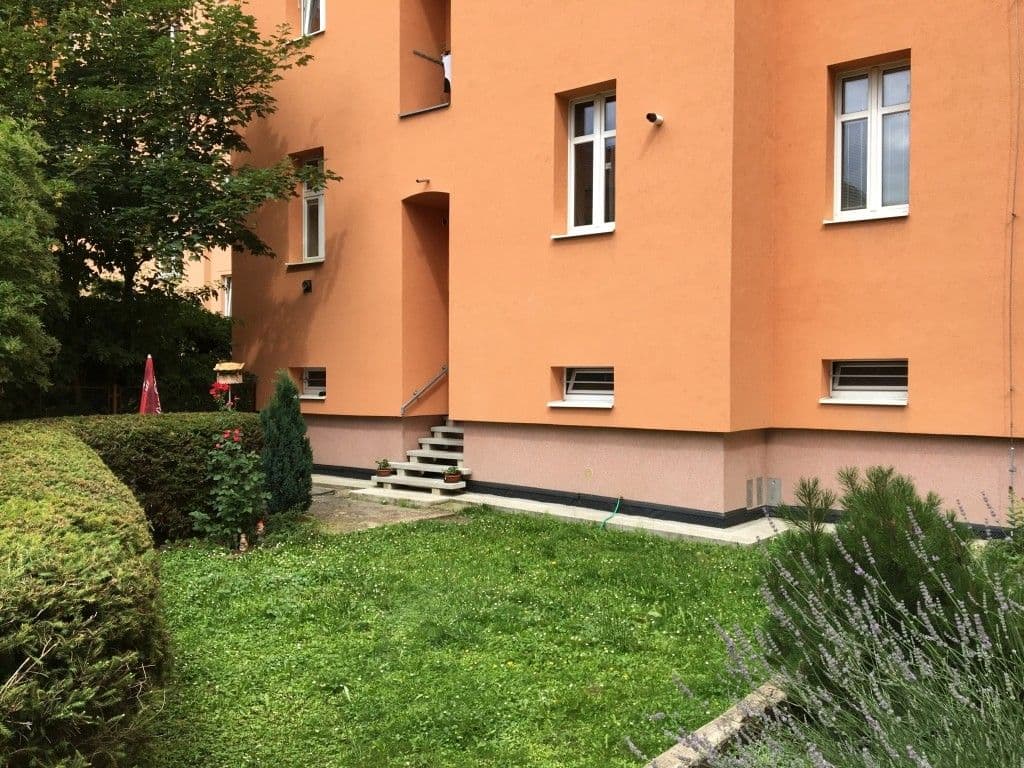 Prodej bytu 1+1 28 m², Cajthamlova, Teplice, Ústecký kraj Prodej bytu 1+1 28 m², Cajthamlova, Teplice, Ústecký kraj