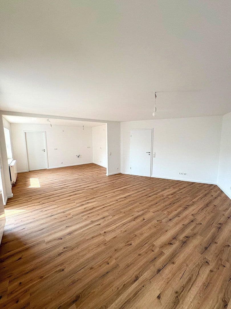 Prodej bytu 3+kk 80 m², Kirchheim unter Teck, Bádensko-Württembersko Prodej bytu 3+kk 80 m², Kirchheim unter Teck, Bádensko-Württembersko