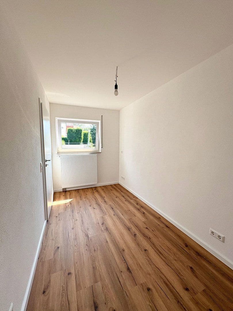 Prodej bytu 3+kk 80 m², Kirchheim unter Teck, Bádensko-Württembersko Prodej bytu 3+kk 80 m², Kirchheim unter Teck, Bádensko-Württembersko