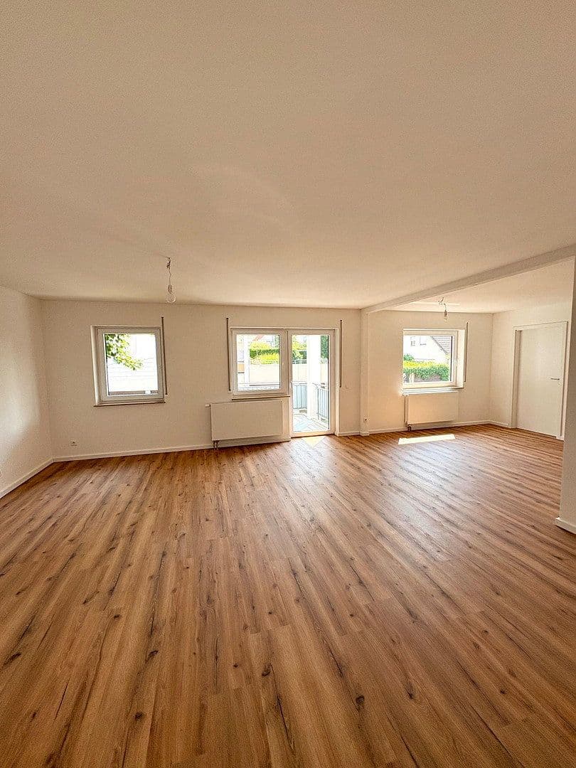 Prodej bytu 3+kk 80 m², Kirchheim unter Teck, Bádensko-Württembersko Prodej bytu 3+kk 80 m², Kirchheim unter Teck, Bádensko-Württembersko