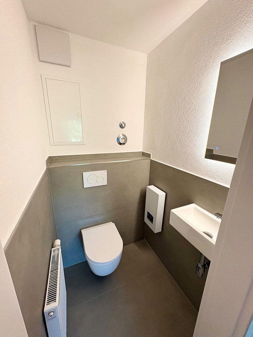 Prodej bytu 3+kk 80 m², Kirchheim unter Teck, Bádensko-Württembersko Prodej bytu 3+kk 80 m², Kirchheim unter Teck, Bádensko-Württembersko