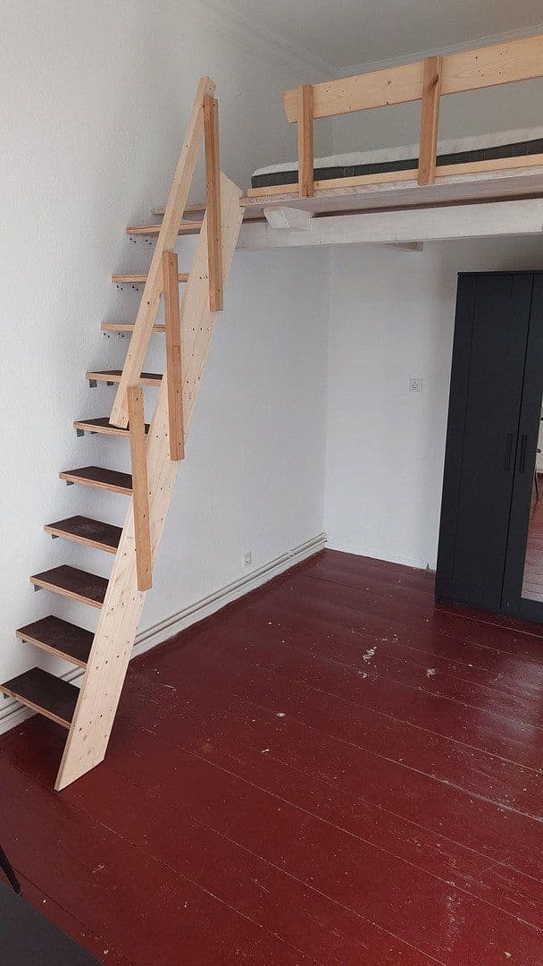 Pronájem bytu 3+1 71 m², Karl-Liebknecht-Str., Brandenburg an der Havel, Braniborsko Pronájem bytu 3+1 71 m², Karl-Liebknecht-Str., Brandenburg an der Havel, Braniborsko