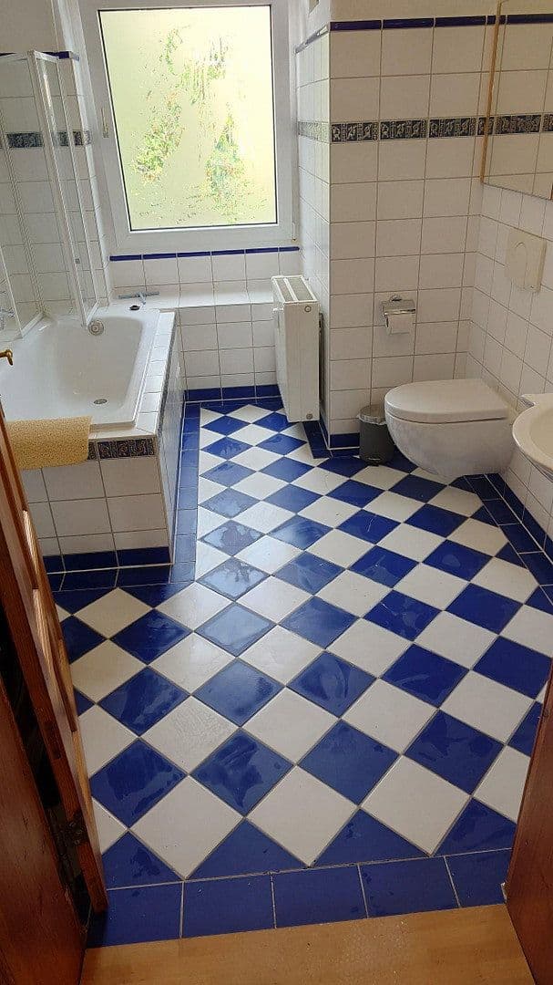 Pronájem bytu 3+1 71 m², Karl-Liebknecht-Str., Brandenburg an der Havel, Braniborsko Pronájem bytu 3+1 71 m², Karl-Liebknecht-Str., Brandenburg an der Havel, Braniborsko