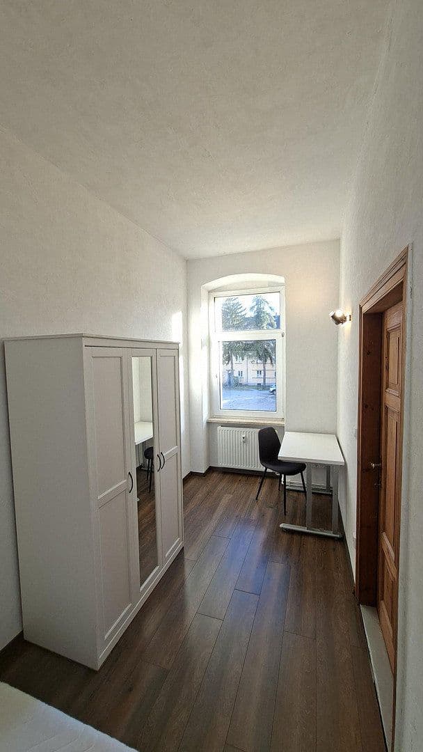 Pronájem bytu 3+1 71 m², Karl-Liebknecht-Str., Brandenburg an der Havel, Braniborsko Pronájem bytu 3+1 71 m², Karl-Liebknecht-Str., Brandenburg an der Havel, Braniborsko