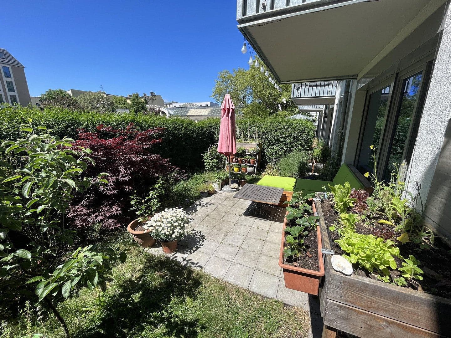Pronájem bytu 4+1 108 m², Gounodstrasse 57, Berlin, Berlín Pronájem bytu 4+1 108 m², Gounodstrasse 57, Berlin, Berlín