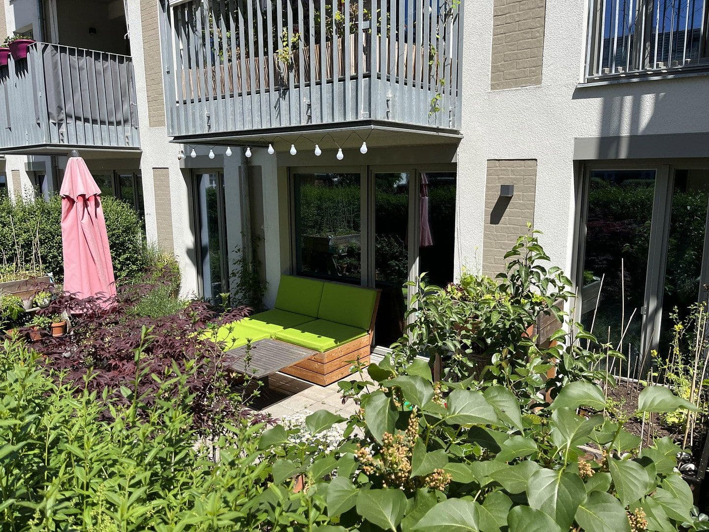 Pronájem bytu 4+1 108 m², Gounodstrasse 57, Berlin, Berlín Pronájem bytu 4+1 108 m², Gounodstrasse 57, Berlin, Berlín