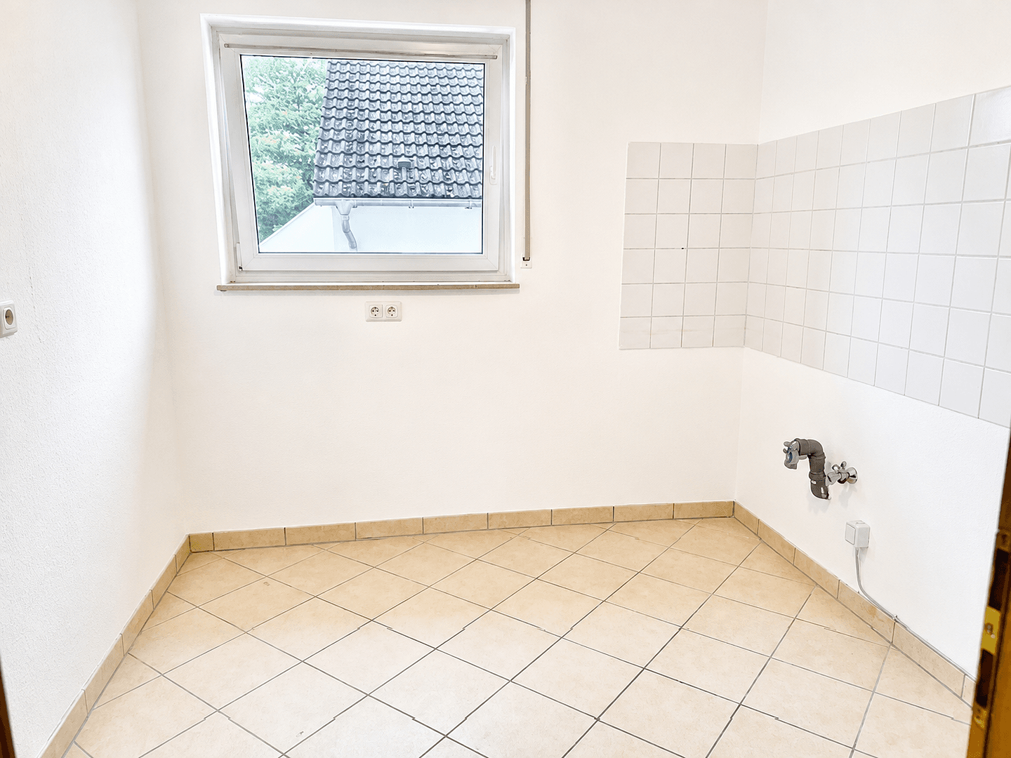 Pronájem bytu 2+1 66 m², Am Geifen, Mainz, Porýní-Falc Pronájem bytu 2+1 66 m², Am Geifen, Mainz, Porýní-Falc