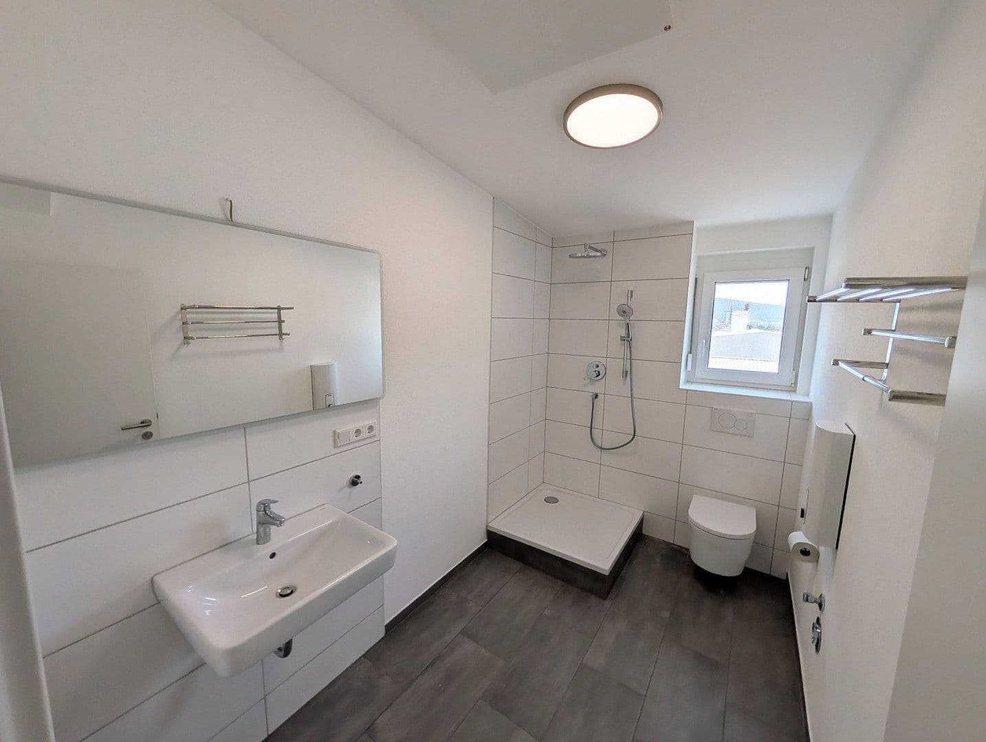 Pronájem bytu 3+1 66 m², Fasanenweg 6, Albstadt, Bádensko-Württembersko Pronájem bytu 3+1 66 m², Fasanenweg 6, Albstadt, Bádensko-Württembersko