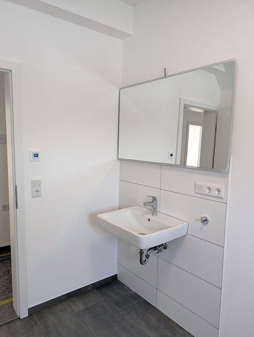 Pronájem bytu 3+1 66 m², Fasanenweg 6, Albstadt, Bádensko-Württembersko Pronájem bytu 3+1 66 m², Fasanenweg 6, Albstadt, Bádensko-Württembersko