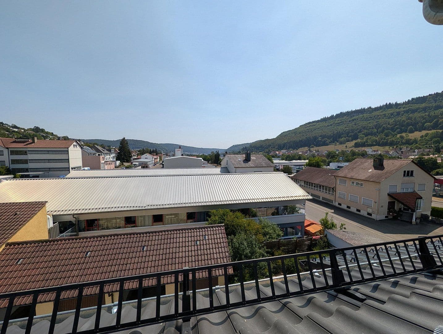 Pronájem bytu 3+1 66 m², Fasanenweg 6, Albstadt, Bádensko-Württembersko Pronájem bytu 3+1 66 m², Fasanenweg 6, Albstadt, Bádensko-Württembersko