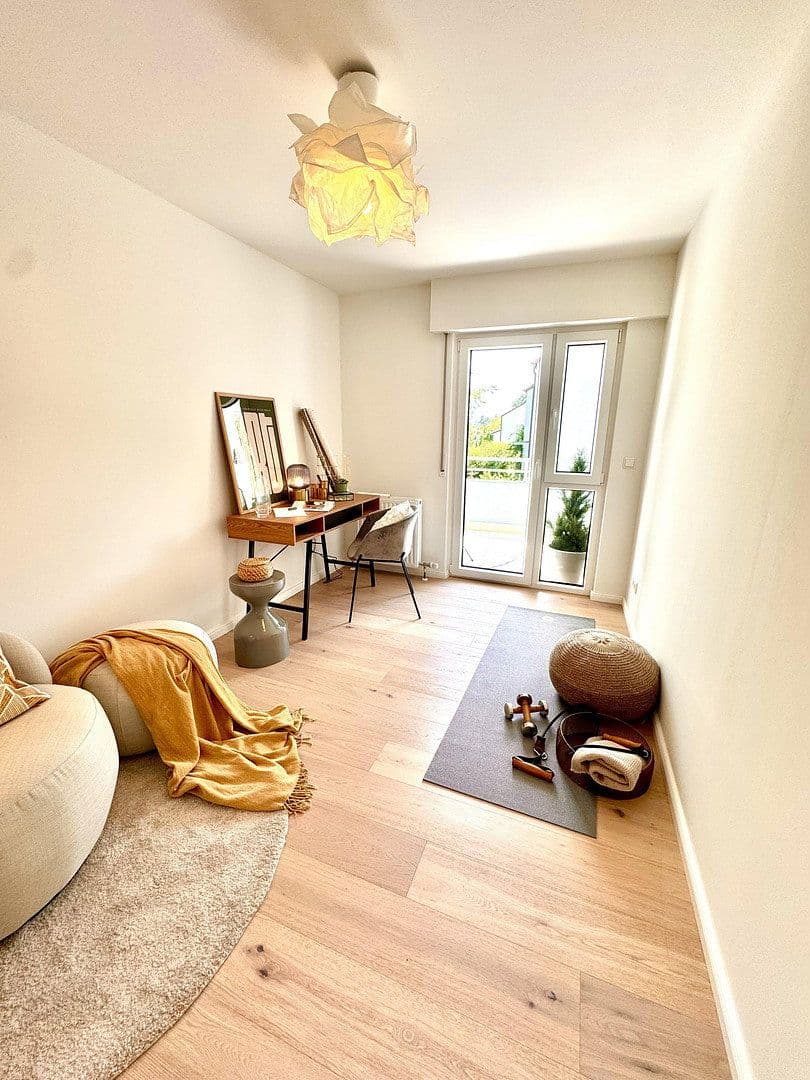 Prodej bytu 3+1 71 m², Esslingen am Neckar, Bádensko-Württembersko Prodej bytu 3+1 71 m², Esslingen am Neckar, Bádensko-Württembersko
