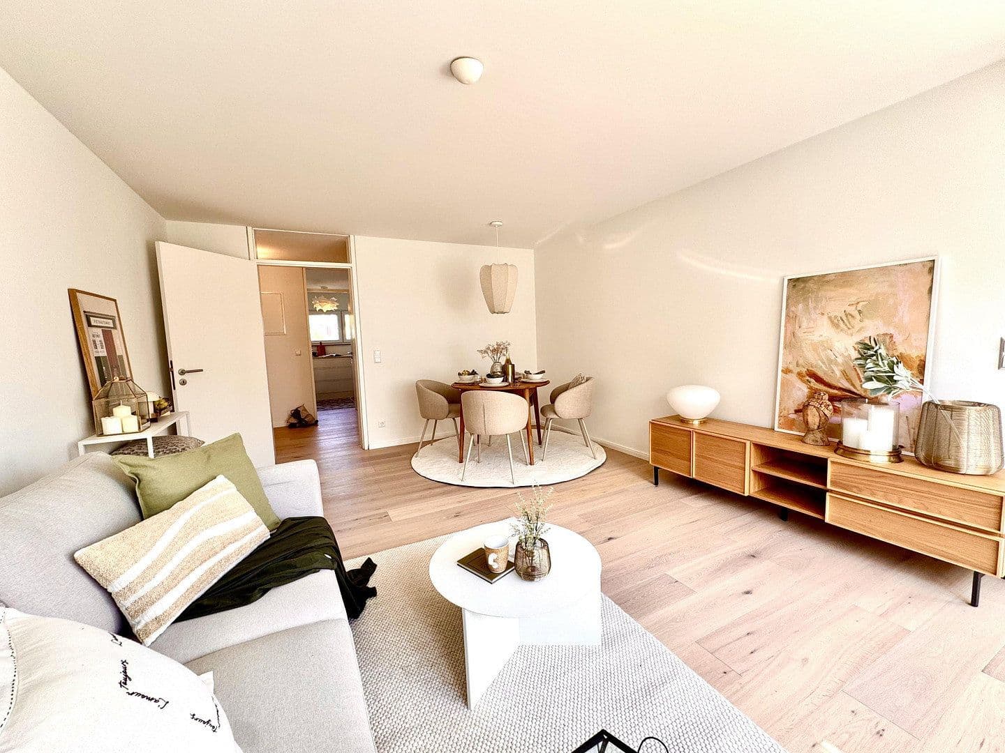 Prodej bytu 3+1 71 m², Esslingen am Neckar, Bádensko-Württembersko Prodej bytu 3+1 71 m², Esslingen am Neckar, Bádensko-Württembersko