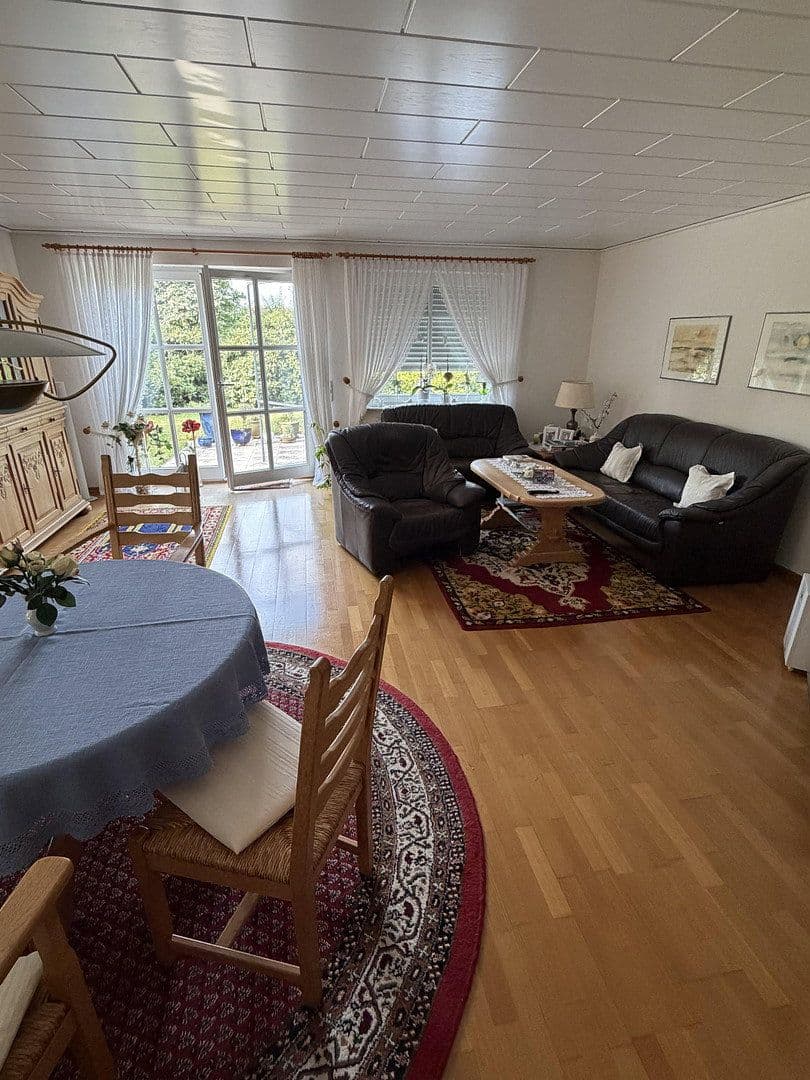 Prodej domu 157 m², pozemek 584 m², Wiefelstede, Dolní Sasko Prodej domu 157 m², pozemek 584 m², Wiefelstede, Dolní Sasko