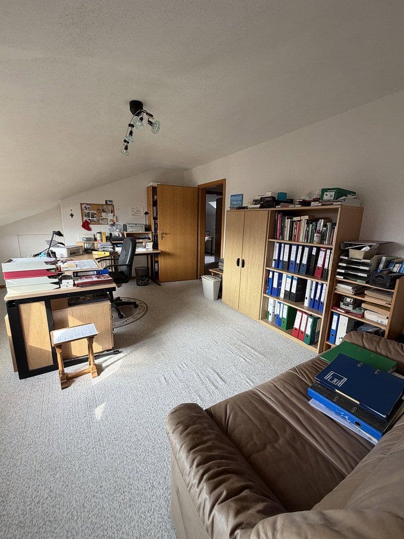 Prodej domu 157 m², pozemek 584 m², Wiefelstede, Dolní Sasko Prodej domu 157 m², pozemek 584 m², Wiefelstede, Dolní Sasko