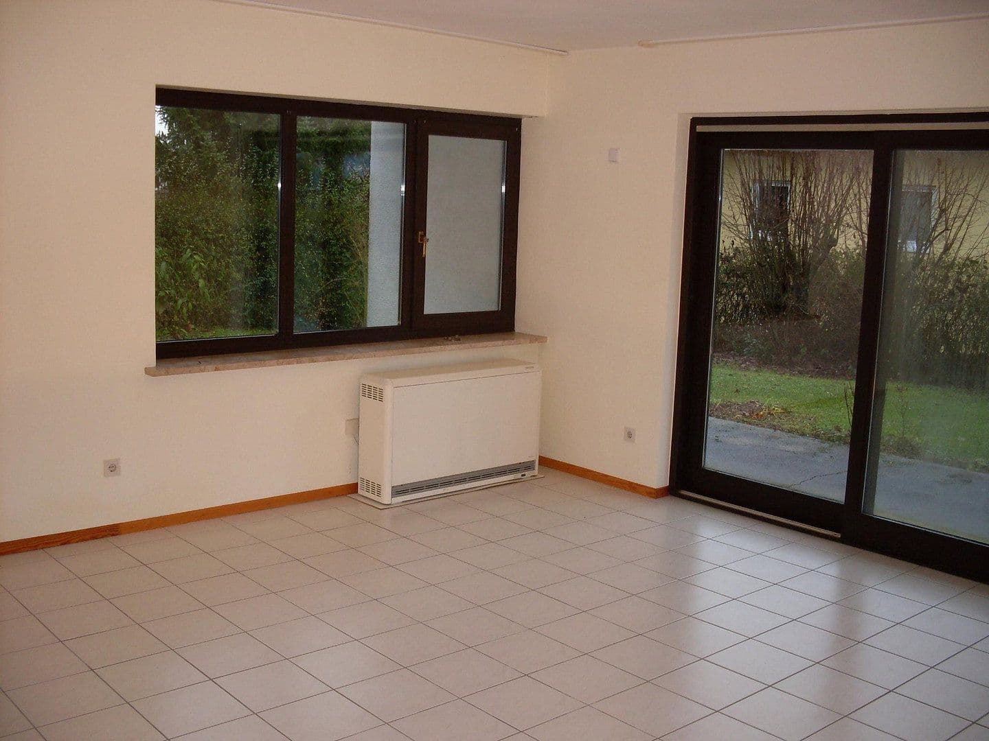 Prodej domu 280 m², pozemek 868 m², Üchtelhausen, Bavorsko Prodej domu 280 m², pozemek 868 m², Üchtelhausen, Bavorsko