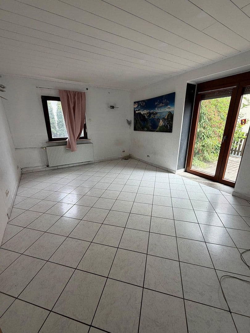 Pronájem domu 200 m², pozemek 250 m², Erlensee, Hessen Pronájem domu 200 m², pozemek 250 m², Erlensee, Hessen
