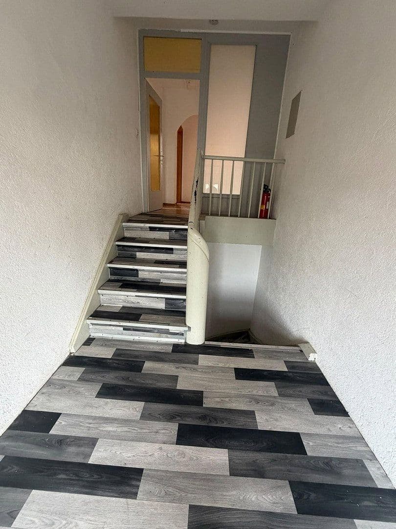 Pronájem domu 200 m², pozemek 250 m², Erlensee, Hessen Pronájem domu 200 m², pozemek 250 m², Erlensee, Hessen