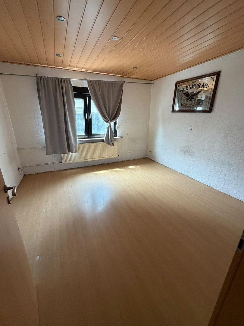 Pronájem domu 200 m², pozemek 250 m², Erlensee, Hessen Pronájem domu 200 m², pozemek 250 m², Erlensee, Hessen