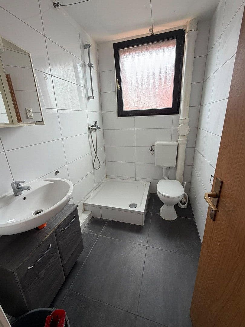 Pronájem domu 200 m², pozemek 250 m², Erlensee, Hessen Pronájem domu 200 m², pozemek 250 m², Erlensee, Hessen