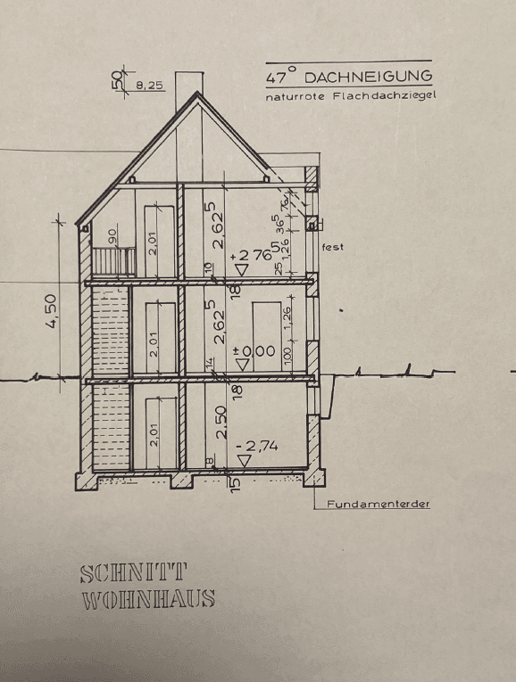 Prodej domu 150 m², pozemek 569 m², Banater Straße 46, Neutraubling, Bavorsko Prodej domu 150 m², pozemek 569 m², Banater Straße 46, Neutraubling, Bavorsko