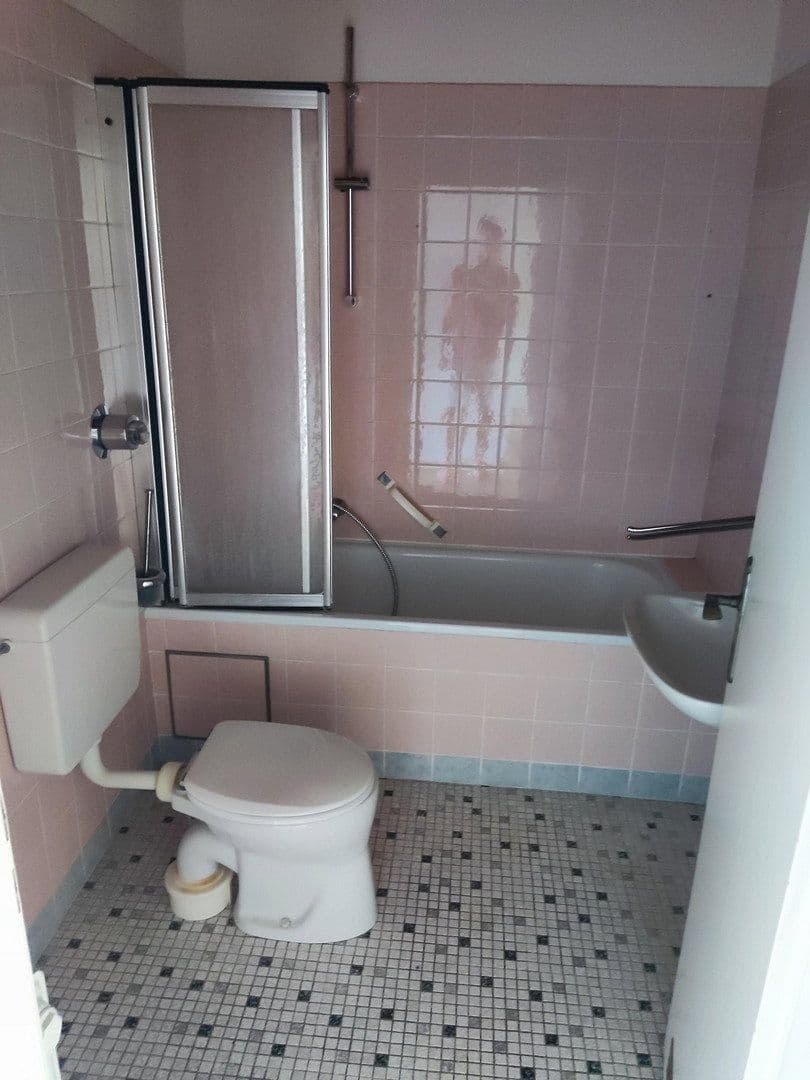 Prodej bytu 2+1 53 m², Hochkalterstr. 7, Altötting, Bavorsko Prodej bytu 2+1 53 m², Hochkalterstr. 7, Altötting, Bavorsko