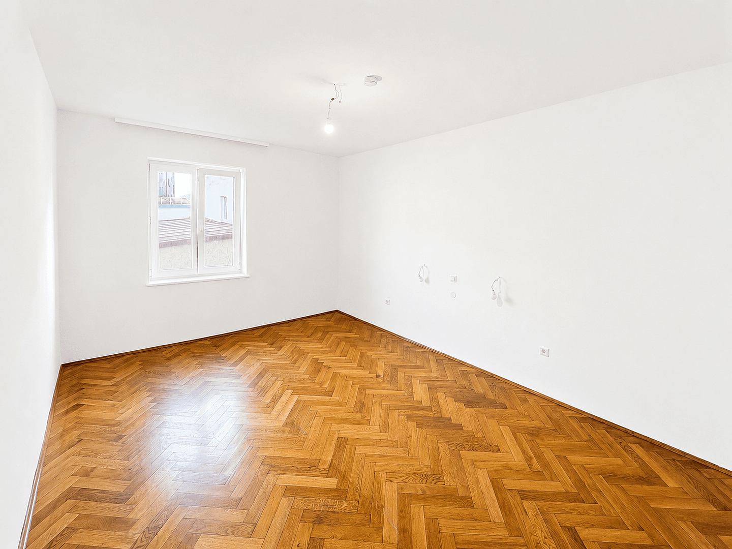 Prodej bytu 4+1 101 m², Neu-Ulm, Bavorsko Prodej bytu 4+1 101 m², Neu-Ulm, Bavorsko