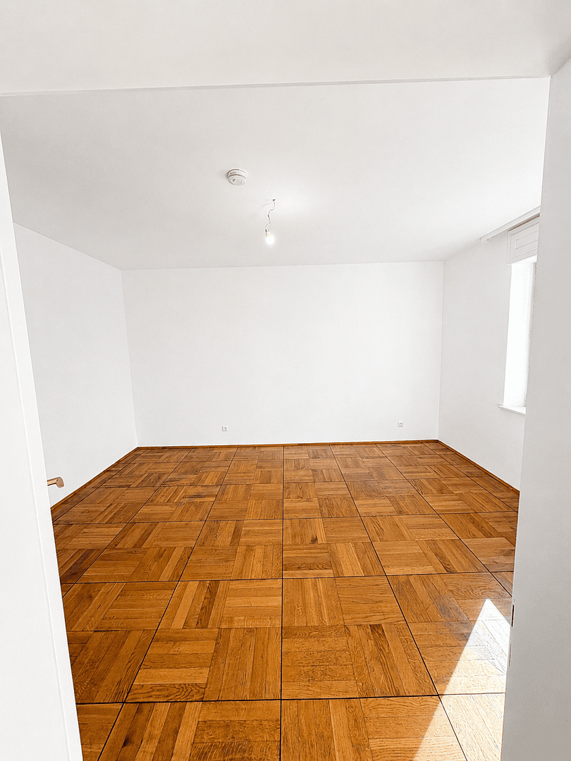 Prodej bytu 4+1 101 m², Neu-Ulm, Bavorsko Prodej bytu 4+1 101 m², Neu-Ulm, Bavorsko