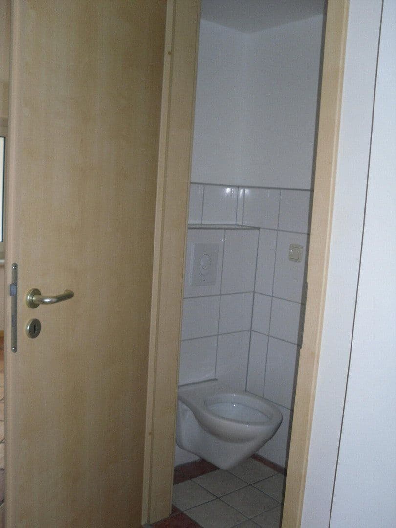 Pronájem domu 84 m², pozemek 470 m², Usedomstr. 20, Neuenhagen bei Berlin, Braniborsko Pronájem domu 84 m², pozemek 470 m², Usedomstr. 20, Neuenhagen bei Berlin, Braniborsko