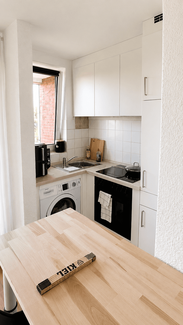 Pronájem bytu 1+1 35 m², Südstrücken 35, Hannover, Dolní Sasko Pronájem bytu 1+1 35 m², Südstrücken 35, Hannover, Dolní Sasko
