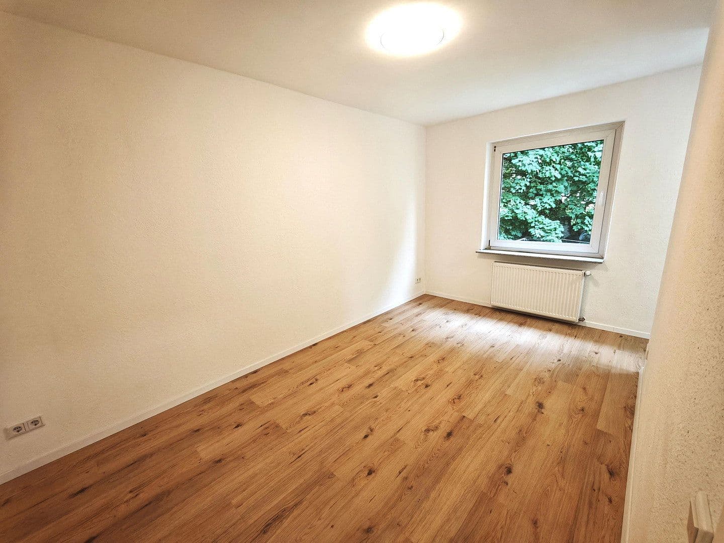 Prodej bytu 2+1 39 m², Schinkelstraße 8, Osnabrück, Dolní Sasko Prodej bytu 2+1 39 m², Schinkelstraße 8, Osnabrück, Dolní Sasko