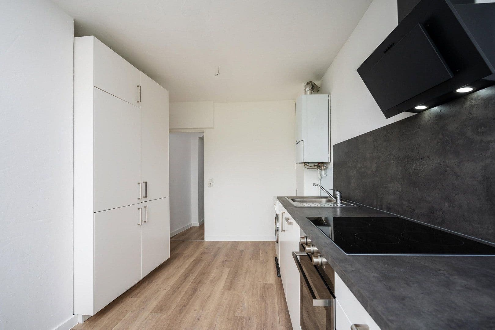 Pronájem bytu 3+1 100 m², Adalbertsteinweg 18-20, Cáchy, Severní Porýní-Vestfálsko Pronájem bytu 3+1 100 m², Adalbertsteinweg 18-20, Cáchy, Severní Porýní-Vestfálsko