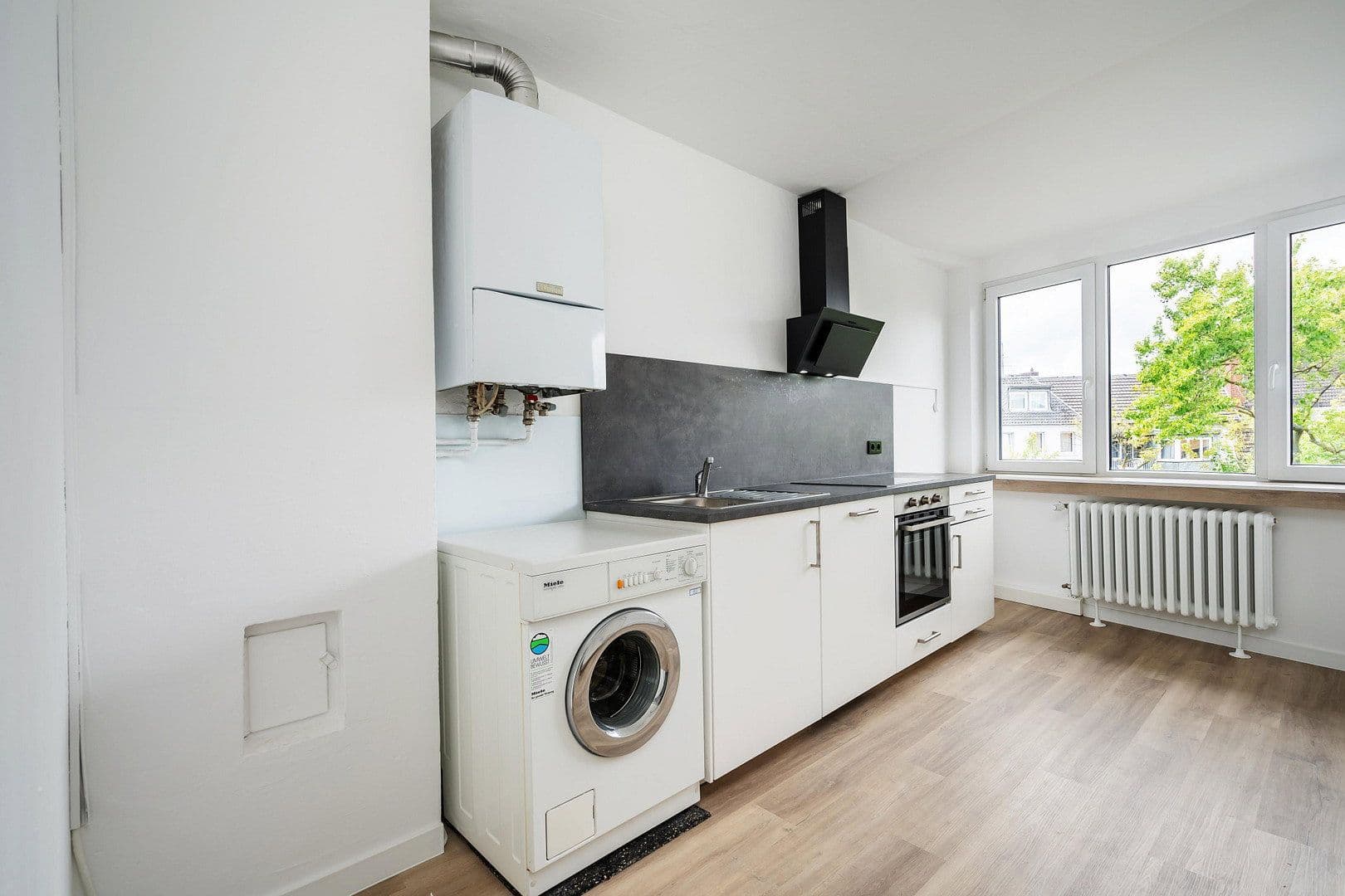 Pronájem bytu 3+1 100 m², Adalbertsteinweg 18-20, Cáchy, Severní Porýní-Vestfálsko Pronájem bytu 3+1 100 m², Adalbertsteinweg 18-20, Cáchy, Severní Porýní-Vestfálsko