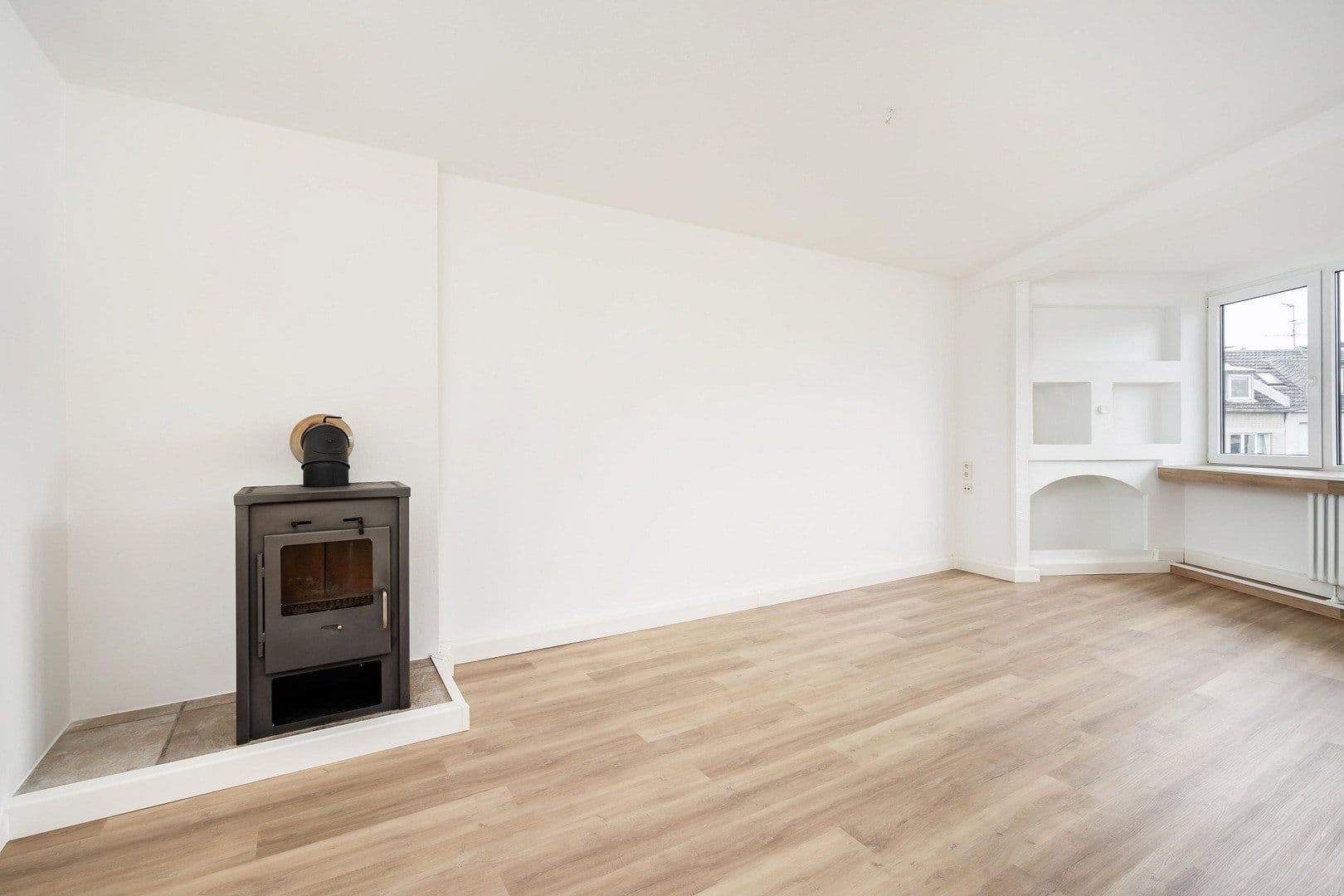 Pronájem bytu 3+1 100 m², Adalbertsteinweg 18-20, Cáchy, Severní Porýní-Vestfálsko Pronájem bytu 3+1 100 m², Adalbertsteinweg 18-20, Cáchy, Severní Porýní-Vestfálsko