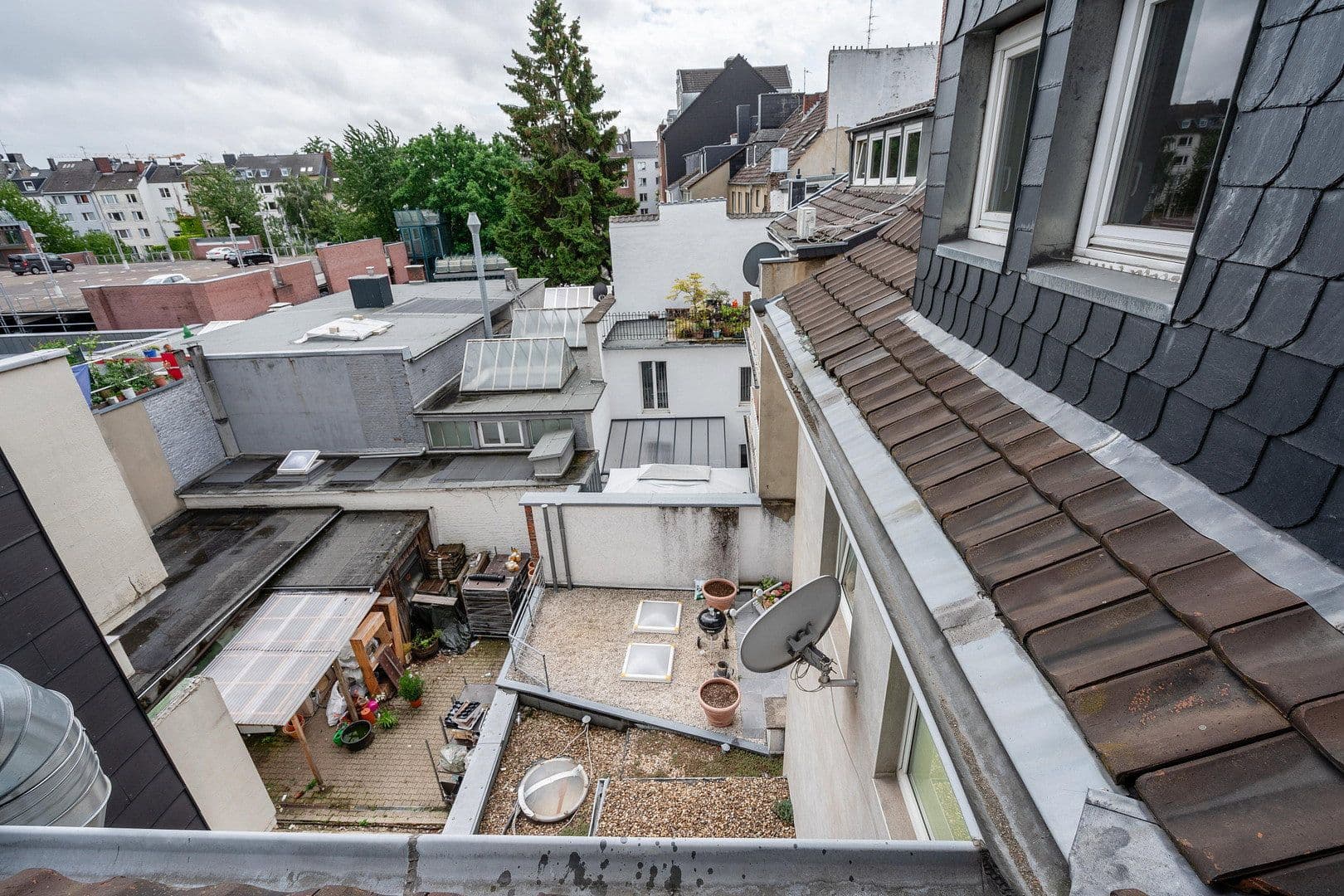 Pronájem bytu 3+1 100 m², Adalbertsteinweg 18-20, Cáchy, Severní Porýní-Vestfálsko Pronájem bytu 3+1 100 m², Adalbertsteinweg 18-20, Cáchy, Severní Porýní-Vestfálsko