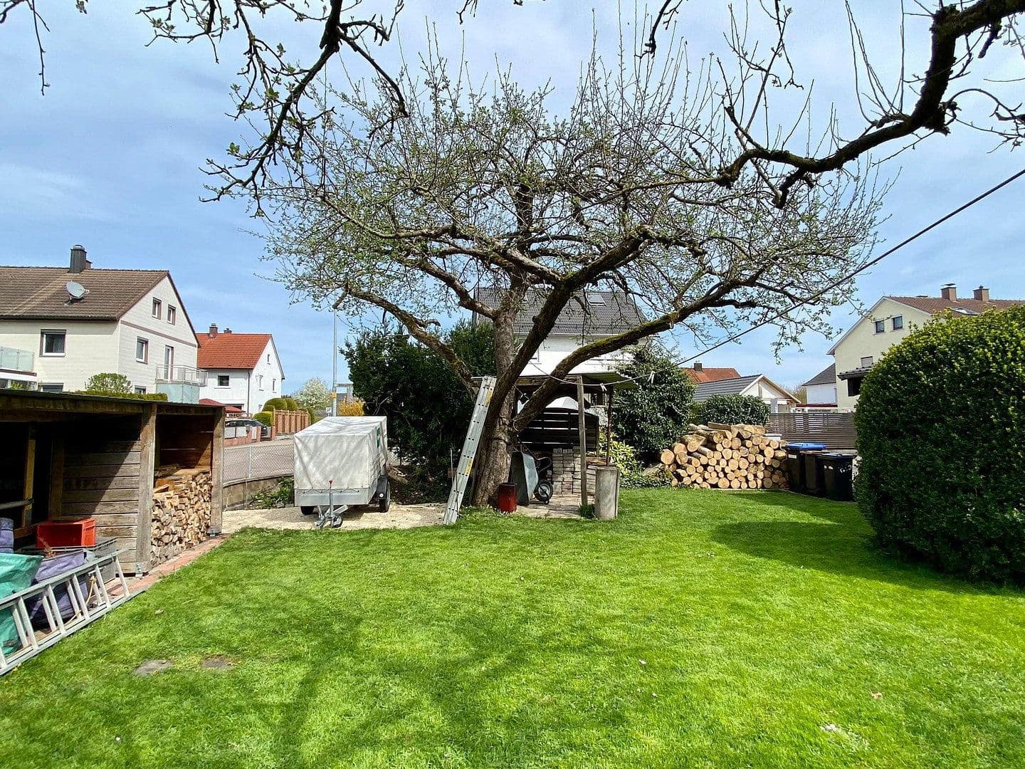 Prodej domu 170 m², pozemek 622 m², Neu-Ulm, Bavorsko Prodej domu 170 m², pozemek 622 m², Neu-Ulm, Bavorsko