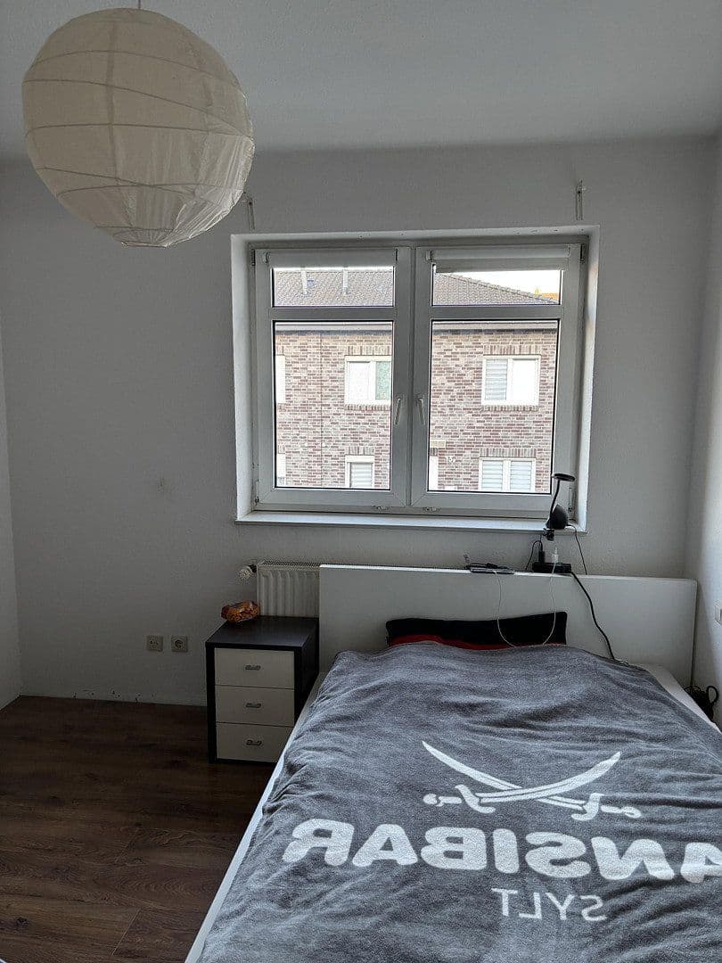 Pronájem bytu 2+1 52 m², Lange Straße 11a, Osnabrück, Dolní Sasko Pronájem bytu 2+1 52 m², Lange Straße 11a, Osnabrück, Dolní Sasko