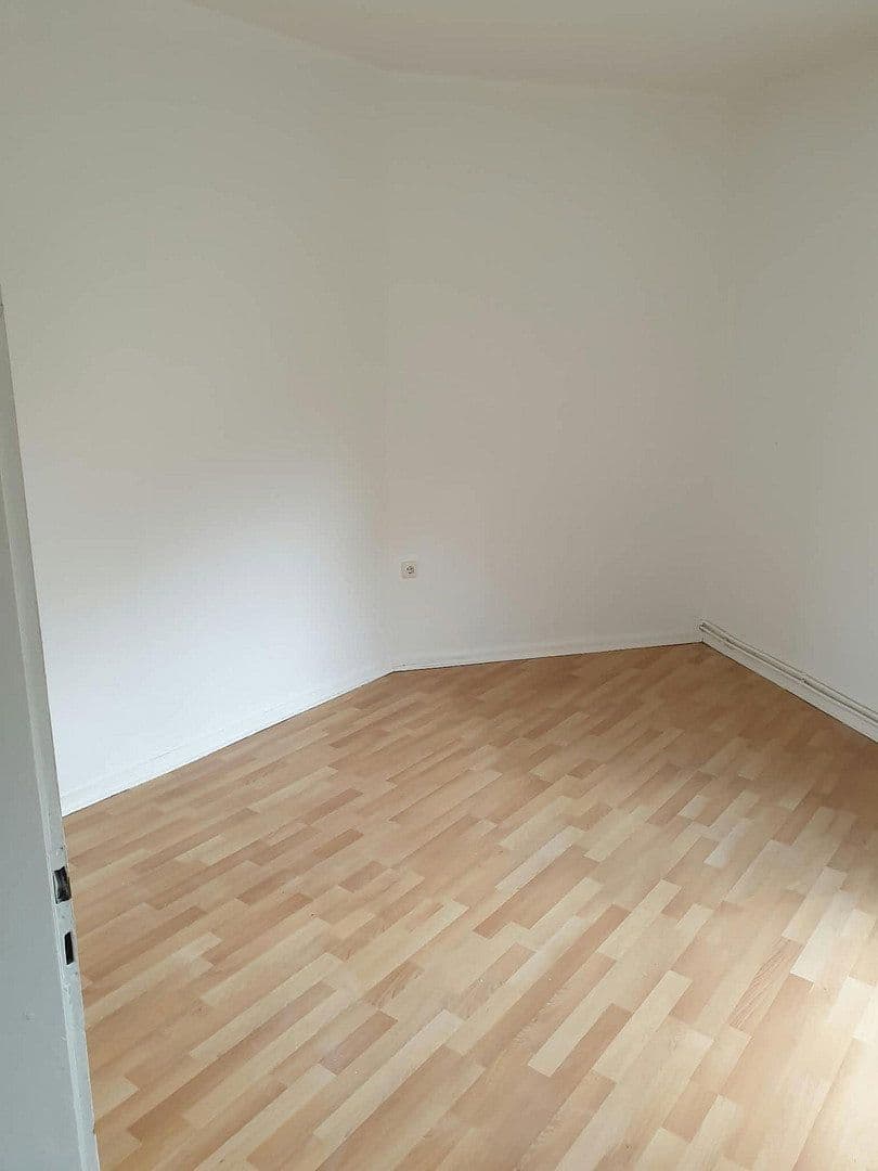 Pronájem bytu 3+1 70 m², Bohmter Straße 54, Osnabrück, Dolní Sasko Pronájem bytu 3+1 70 m², Bohmter Straße 54, Osnabrück, Dolní Sasko