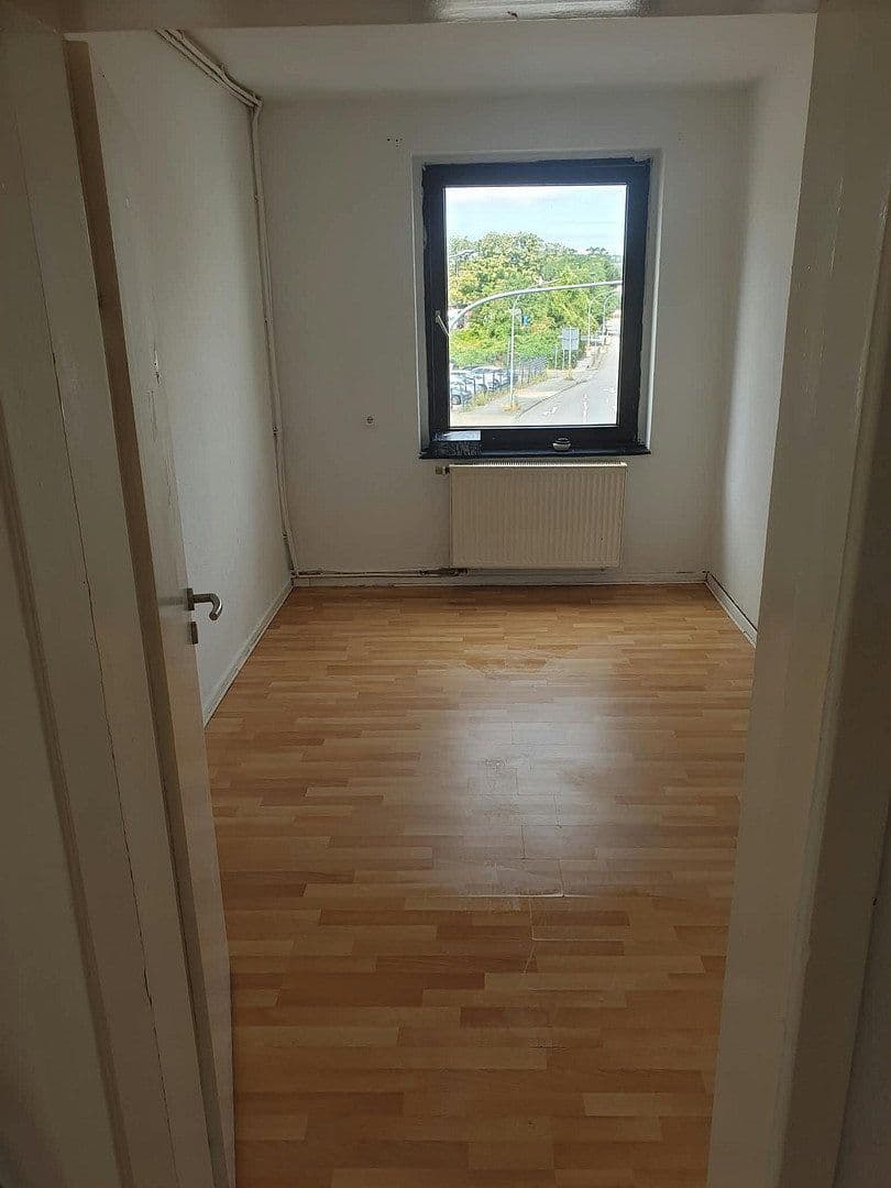 Pronájem bytu 3+1 70 m², Bohmter Straße 54, Osnabrück, Dolní Sasko Pronájem bytu 3+1 70 m², Bohmter Straße 54, Osnabrück, Dolní Sasko